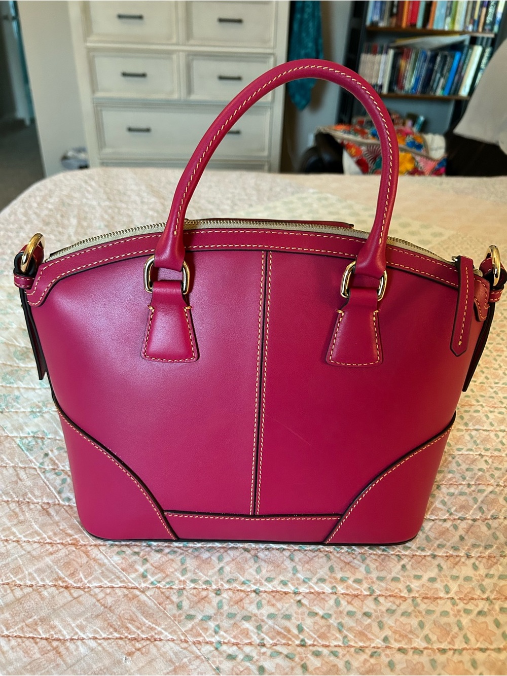 Dooney & Bourke Belmar leather Domed Satchel in Strawberry, excellent preowned - Picture 7 of 11